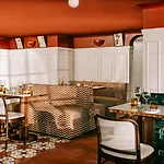 Hotel Experimental