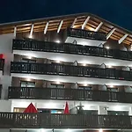 Experimental 酒店 4*