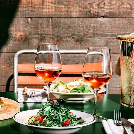 Experimental 4* וורבייה