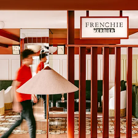 Experimental Hotel 4*