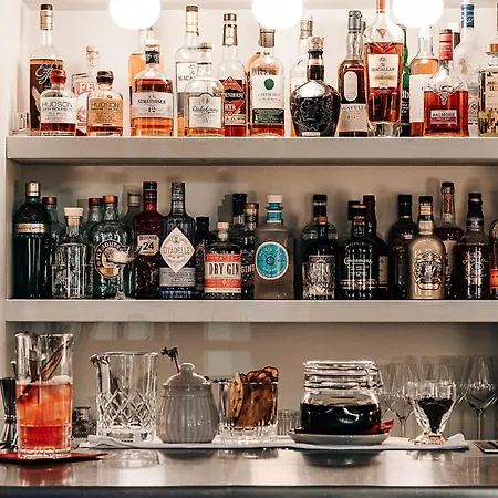 Experimental Hotell 4*